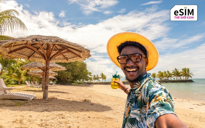 eSIM giúp bạn kết nối mượt mà khi khám phá vẻ đẹp kỳ thú của bốn quốc đảo.